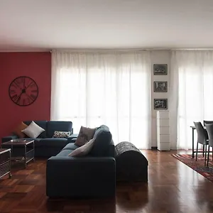 Apartment Luxurious 4bdr Penthouse Near Duomo Cathedral
